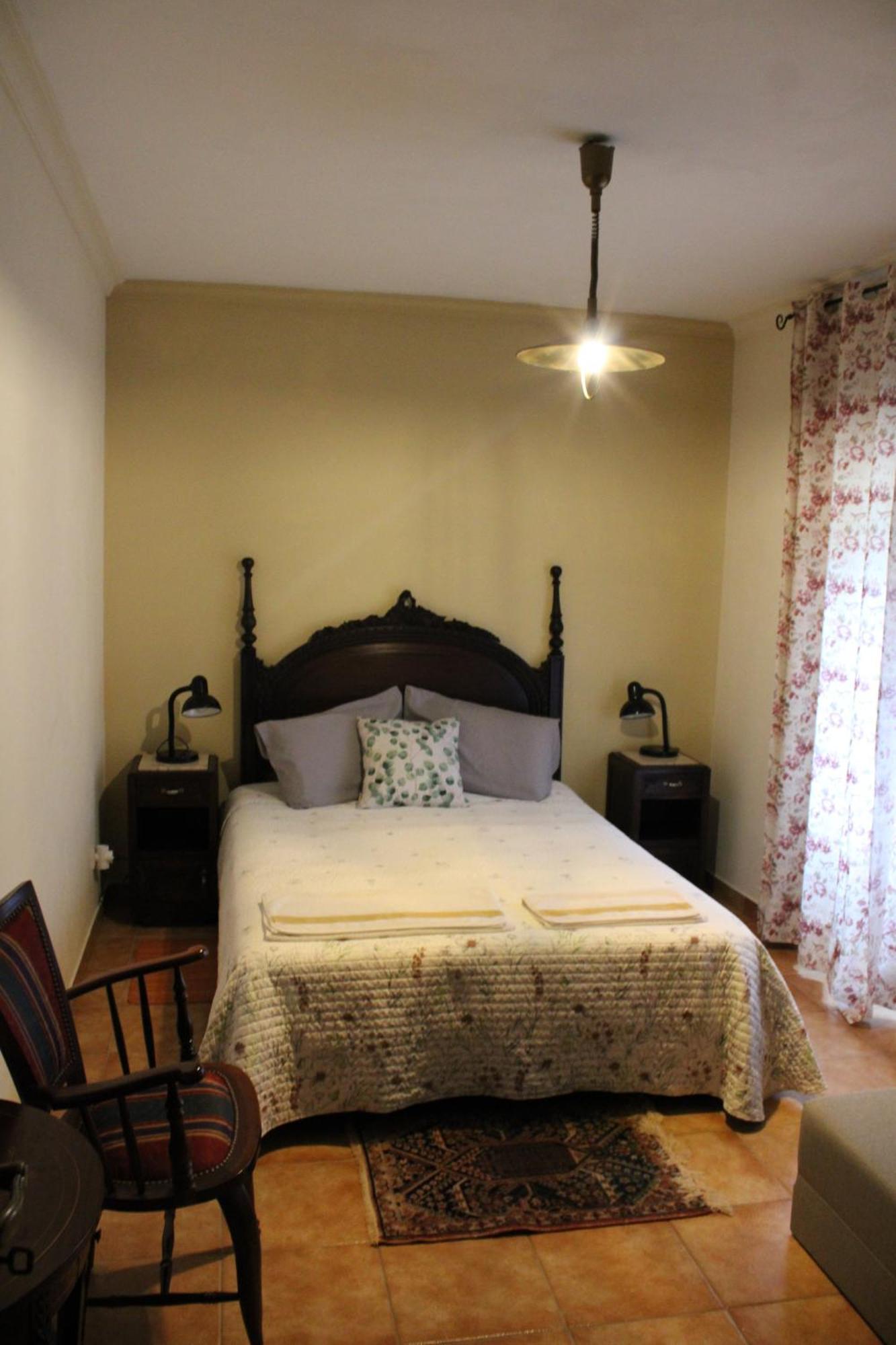 Bed and breakfast Zion Jardim Monsanto Extérieur photo