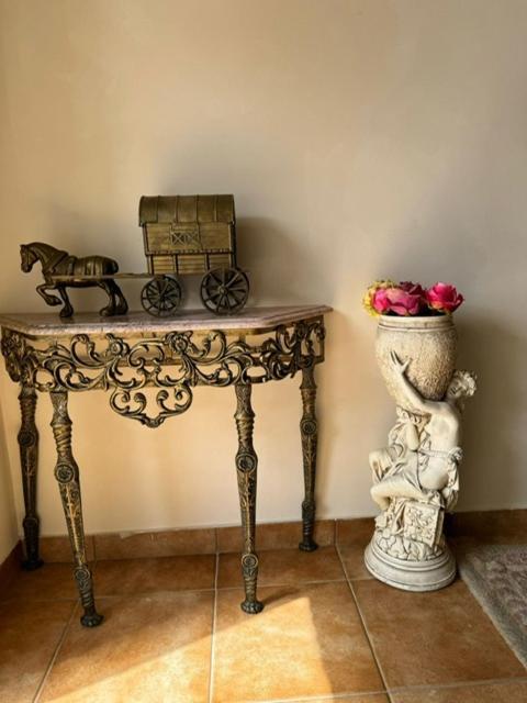Bed and breakfast Zion Jardim Monsanto Extérieur photo
